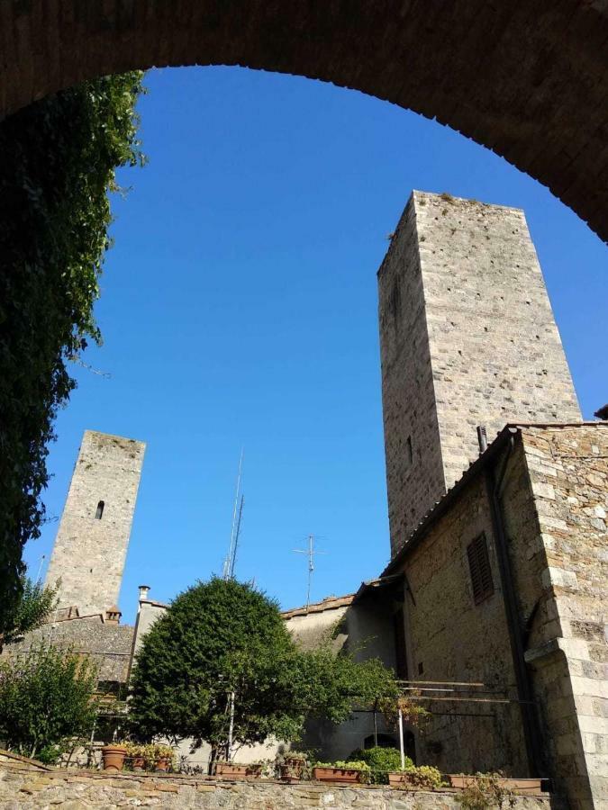 Il Prunello - Una Casa Tra Le Torri San Gimignano Eksteriør bilde